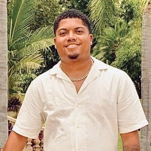 Meet your Posher, Christopher